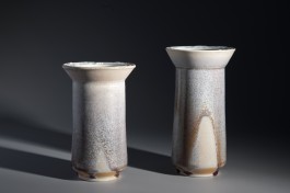 2 konische Vasen, Porzellan, 2011 Feldspat-Reduktionsglasur, 1300°C, ceramics, porcelain, pottery, Kunsthandwerk, Gunnar Jakobson, Thüringen, Töpferei