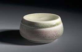  Dose, Porzellan, 2011 Feldspat-Kupferglasur, 1300°C